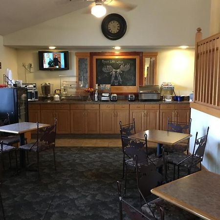 Moose Lake Lodge & Suites Eksteriør bilde