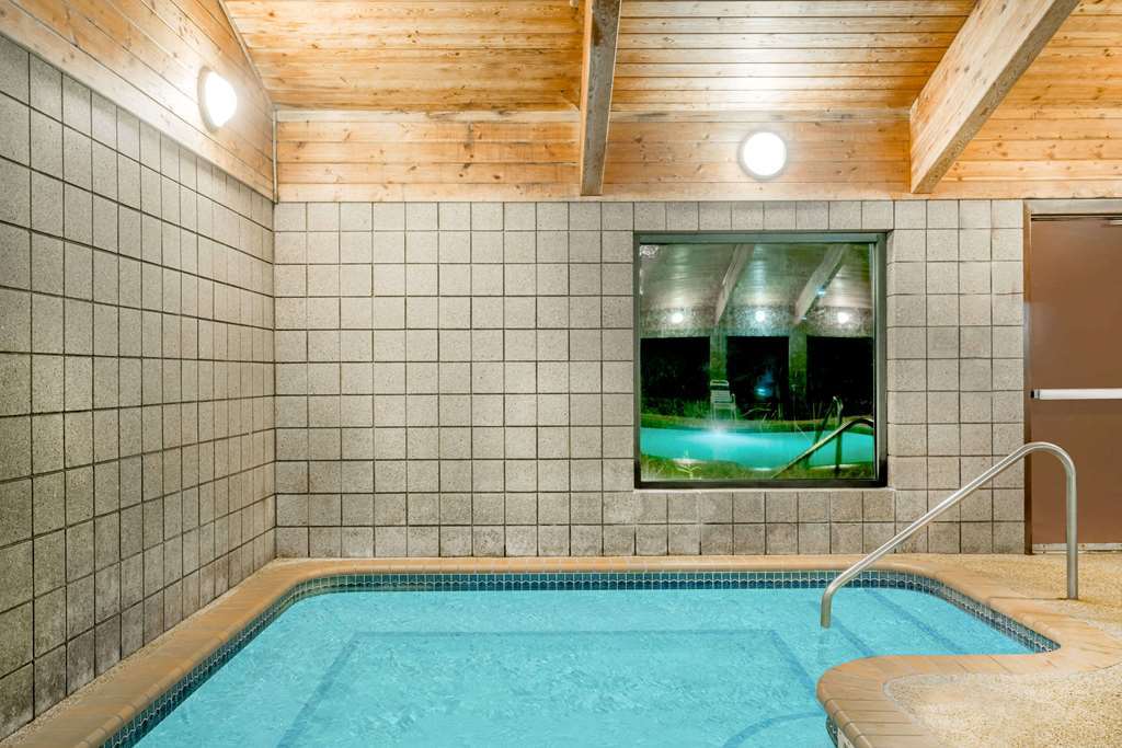 Moose Lake Lodge & Suites Fasiliteter bilde